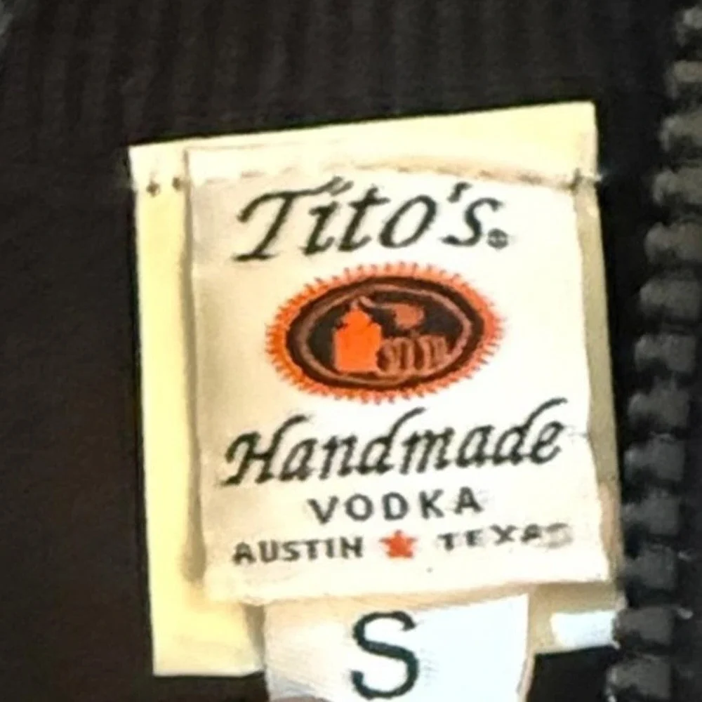 Tito's Handmade‎ Vodka Quarter Zip Holiday Sweater Men's Small